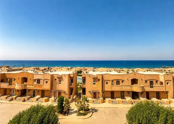 Sea Breeze مواجة للبحر Empire العين السخنة